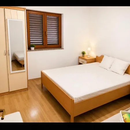 Apartament Maja